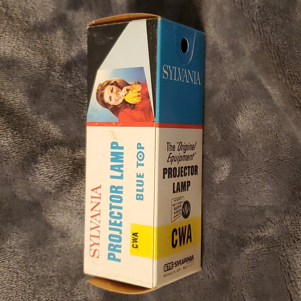 NOS Sylvania Projector Lamp replacement bulb